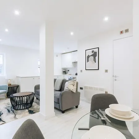 Modern 1 Bedroom Apartment In Central Ipswich Exterior photo