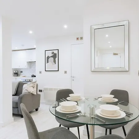 Modern 1 Bedroom Apartment In Central Ipswich Exterior photo